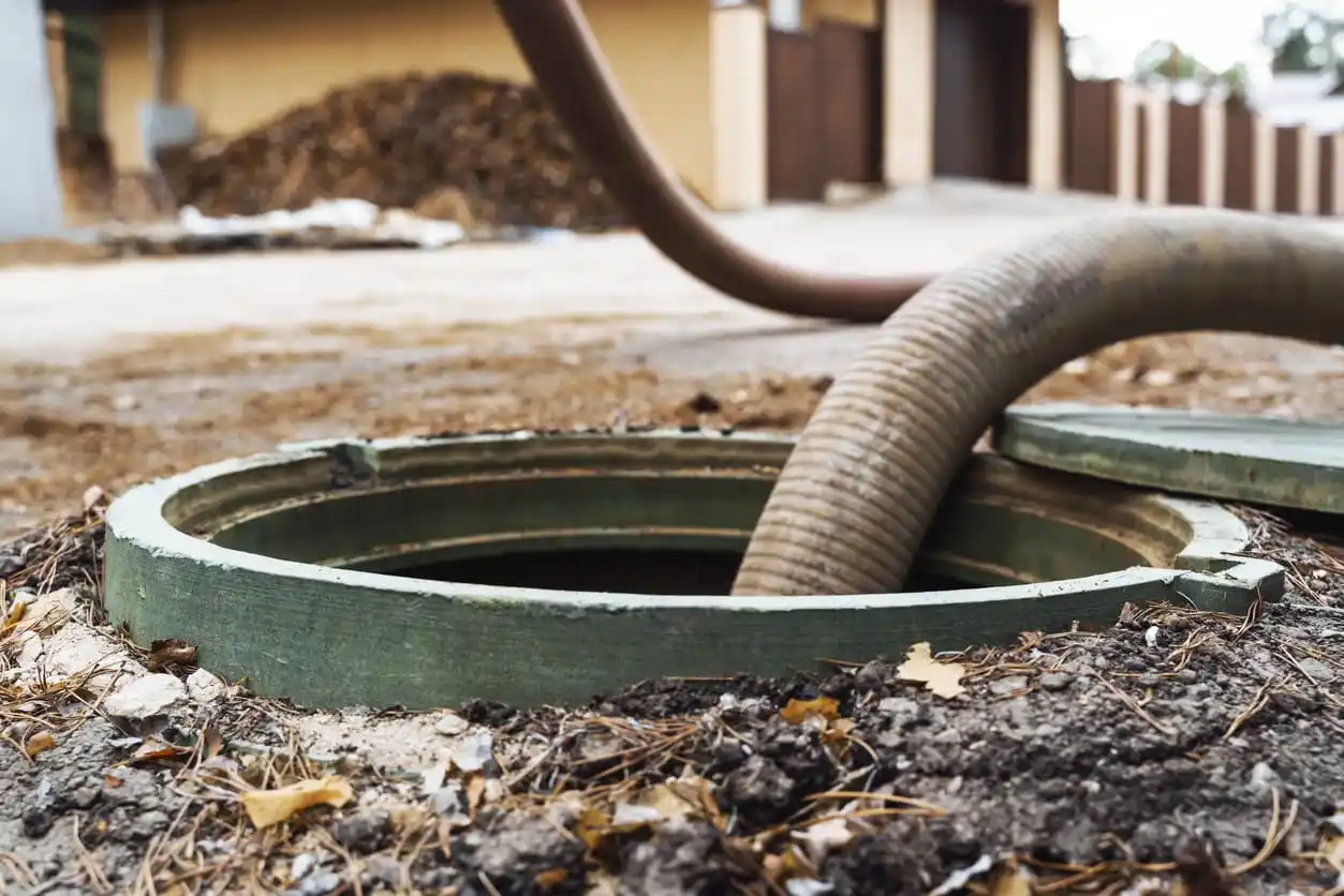 septic tank services Naalehu